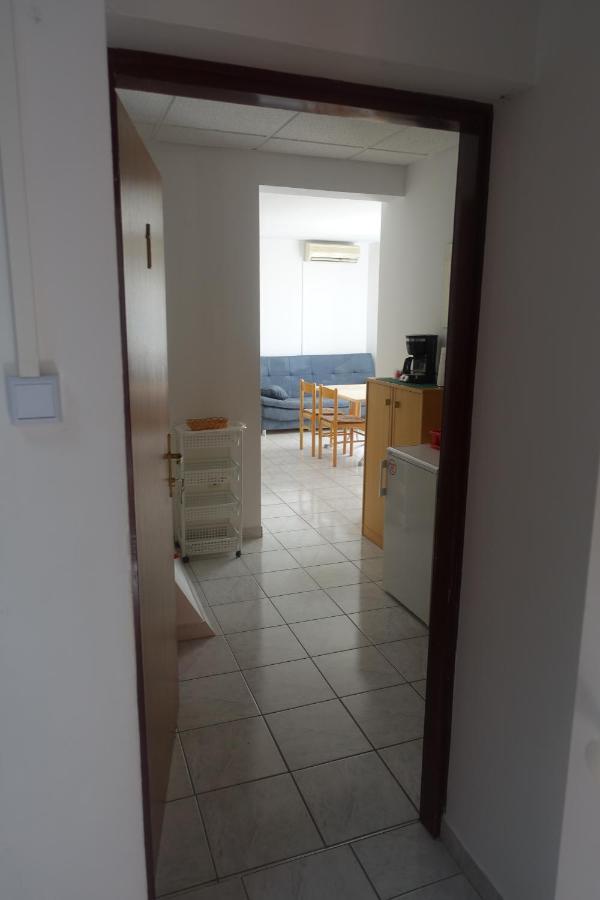 Apartments Galeb Rtina Extérieur photo