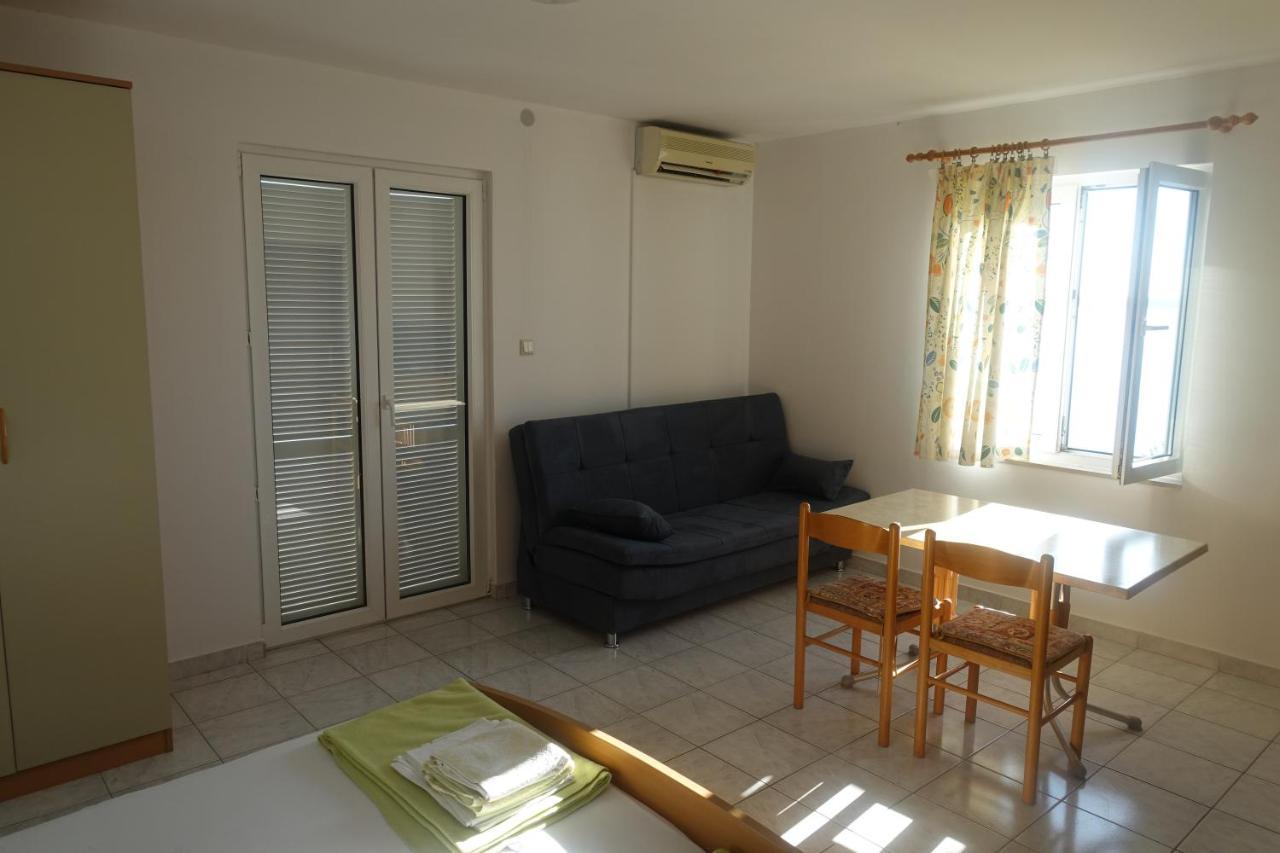 Apartments Galeb Rtina Extérieur photo