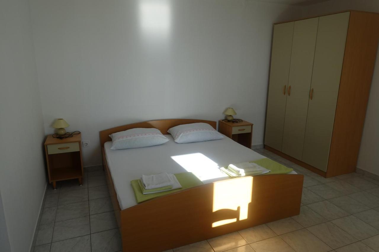 Apartments Galeb Rtina Extérieur photo