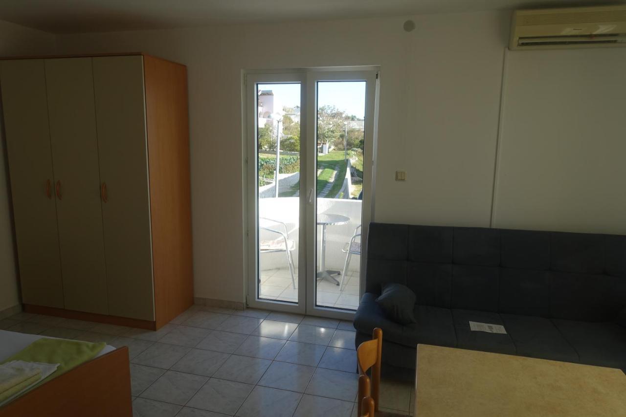 Apartments Galeb Rtina Extérieur photo
