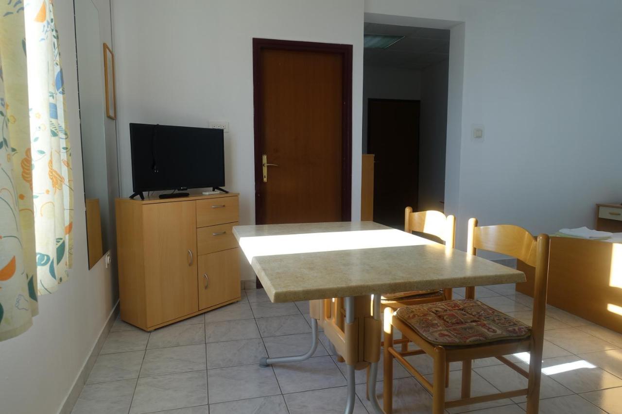 Apartments Galeb Rtina Extérieur photo