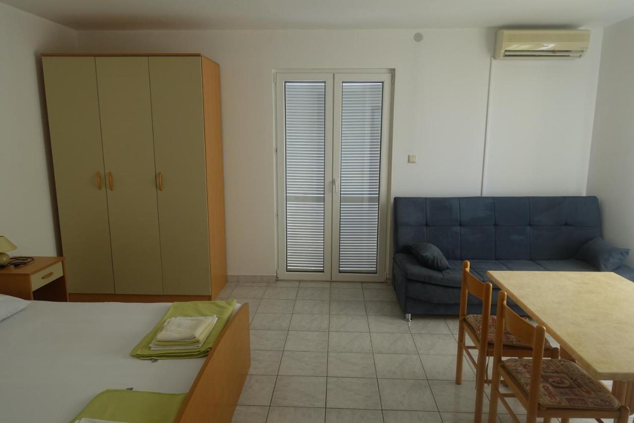 Apartments Galeb Rtina Extérieur photo